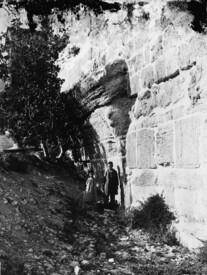 Matson - Robinson's Arch - LC-DIG-matpc-07504.jpg