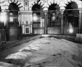 Matson - The Rock in Dome of the Rock - LC-DIG-matpc-06638.jpg